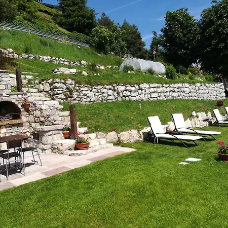 Callort לינה וארוחת בוקר 3*